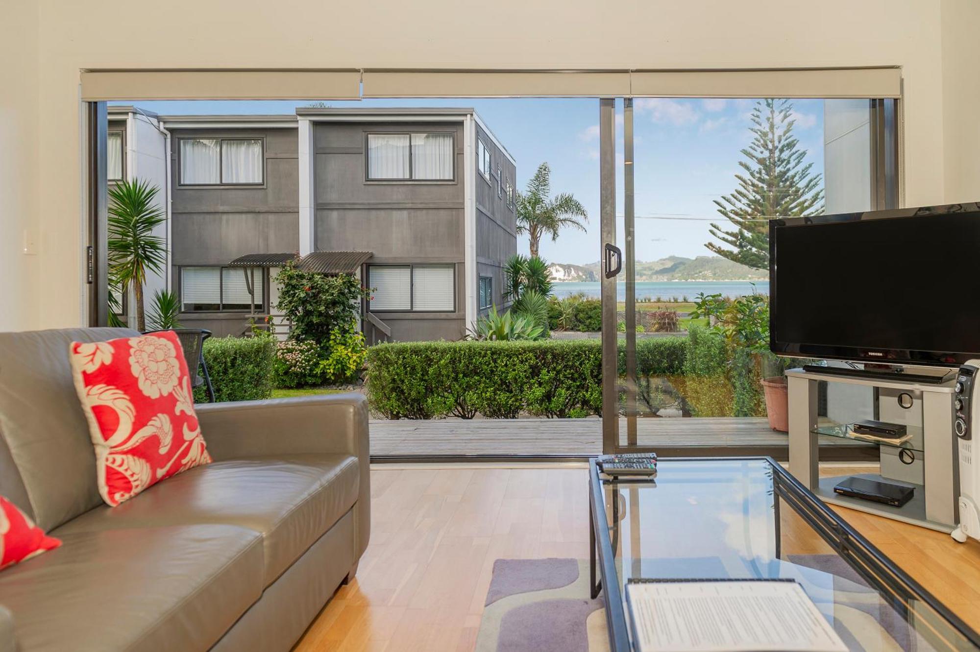 Aqua Soleil Beachfront Apartment Whitianga Kültér fotó
